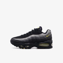 画像をギャラリービューアに読み込む, NIKE AIR MAX 95 BIG BUBBLE S GS BLACK/DARK SMOKE GREY/SMOKE GREY/CHROME YELLOW