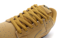 画像をギャラリービューアに読み込む, NIKE DUNK LOW SE &quot;WHEAT&quot; WHEAT/WHEAT/GUM YELLOW/BLACK 6