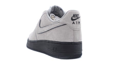 画像をギャラリービューアに読み込む, NIKE AIR FORCE 1 &#39;07 LV8 LIGHT SMOKE GREY/LIGHT SMOKE GREY/BLACK 2