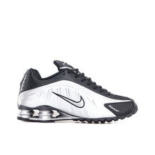 画像をギャラリービューアに読み込む, NIKE SHOX R4  METALLIC SILVER/METALLIC SILVER/BLACK 2