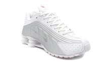 画像をギャラリービューアに読み込む, NIKE SHOX R4 WHITE/METALLIC SILVER/WHITE 5
