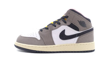 画像をギャラリービューアに読み込む, JORDAN BRAND AIR JORDAN 1 MID SE GS &quot;MICHAEL JORDAN&quot; WHITE/OIL GREY/CAVE STONE/DARK SULFUR 3