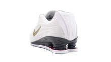 画像をギャラリービューアに読み込む, NIKE (WMNS) SHOX Z  WHITE/METALLIC GOLD/VARSITY RED 2