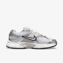 画像をギャラリービューアに読み込む, NIKE (WMNS) V5 RNR  SUMMIT WHITE/LIGHT OREWOOD BROWN/SAIL/BLACK 2
