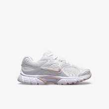 画像をギャラリービューアに読み込む, NIKE (WMNS) V5 RNR  SUMMIT WHITE/SLIT RED/WHITE/VAST GREY 2