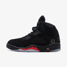 画像をギャラリービューアに読み込む, JORDAN BRAND AIR JORDAN 5 RETRO OG "HALLOWEEN" "MICHAEL JORDAN" BLACK/PICANTE RED/GLOW IN THE DARK/BLACK 1