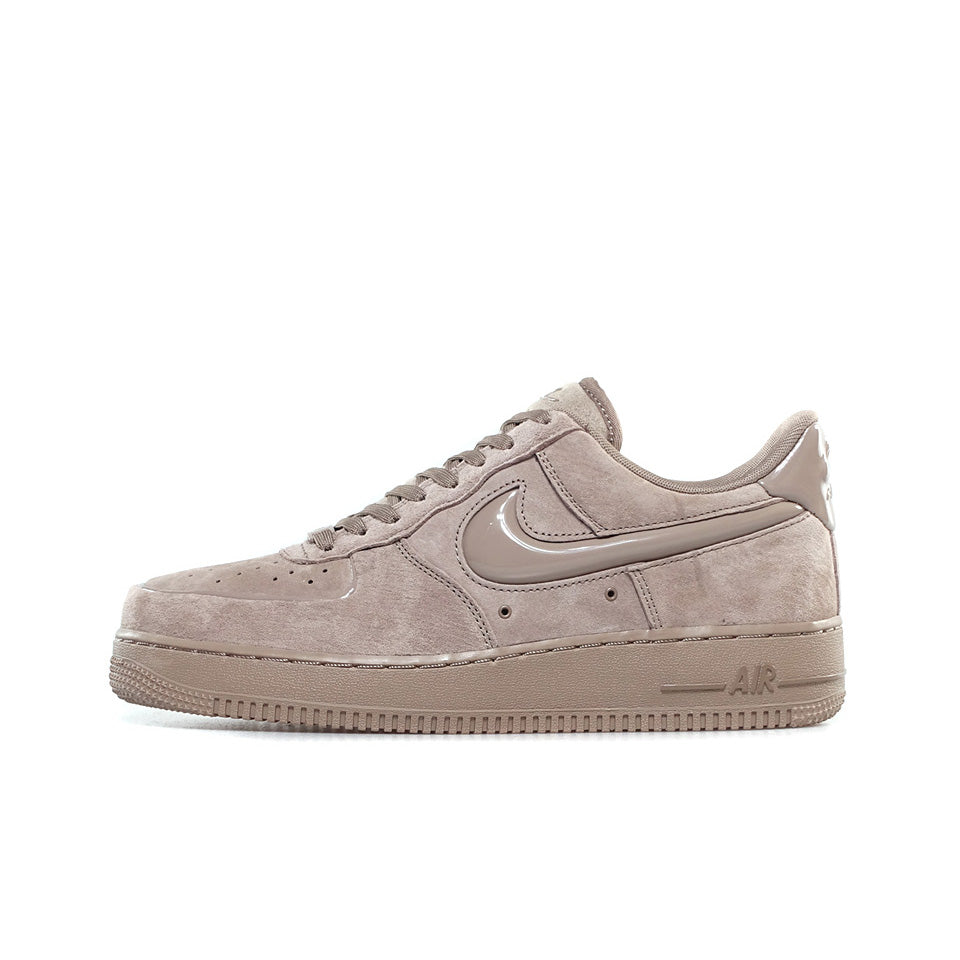NIKE (WMNS) AIR FORCE 1 '07 MINK BROWN/MINK BROWN/BLACK – mita