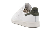 画像をギャラリービューアに読み込む, adidas Originals STAN SMITH &quot;STAN SMITH&quot; CORE WHITE/CORE WHITE/OLIVE STRATA 2