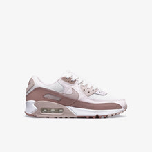 画像をギャラリービューアに読み込む, NIKE (WMNS) AIR MAX 90  PARTICLE PINK/PEARL PINK/SILT RED 2