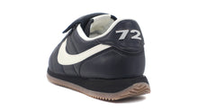 画像をギャラリービューアに読み込む, NIKE CORTEZ SE  BLACK/SAIL/GUM DARK BROWN/METALLIC DARK GREY 2