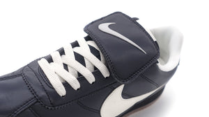 NIKE CORTEZ SE BLACK/SAIL/GUM DARK BROWN/METALLIC DARK GREY