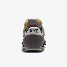 画像をギャラリービューアに読み込む, NIKE WAFFLE RACER SE  MOON FOSSIL/SHADOW BROWN/COCONUT MILK/SAIL 4