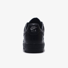 画像をギャラリービューアに読み込む, NIKE (WMNS) AIR FORCE 1 '07 BLACK/BLACK/METALLIC SILVER/ANTHRACITE 4