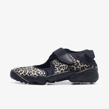 画像をギャラリービューアに読み込む, NIKE (WMNS) AIR RIFT "LEOPARD"  BLACK/HEMP 1