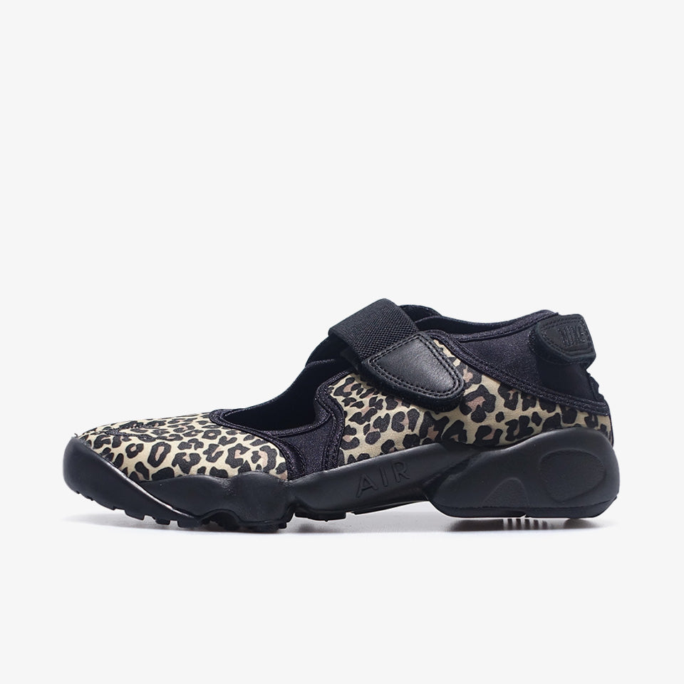 NIKE (WMNS) AIR RIFT 