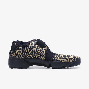 NIKE (WMNS) AIR RIFT 