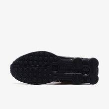 画像をギャラリービューアに読み込む, NIKE SHOX R4 BLACK/BLACK/SMOKE GREY 3
