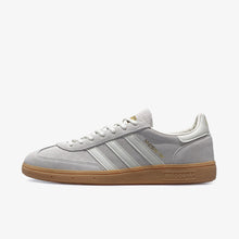 画像をギャラリービューアに読み込む, adidas Originals HANDBALL SPEZIAL MESSI "LIONEL MESSI"  IVORY/IVORY/GOLDMETALLIC 1