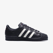 画像をギャラリービューアに読み込む, adidas Originals CHAVARRIA SUPERSTAR 2 "WILLY CHAVARRIA"  CORE BLACK/OFF WHITE/RED 2