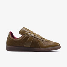 画像をギャラリービューアに読み込む, adidas Originals WB BW ARMY KHAKI PONY "WALES BONNER" NOBLE MAROON/GOLD METALLIC/WONDER WHITE