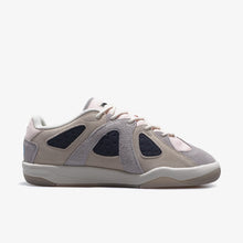 画像をギャラリービューアに読み込む, adidas Originals BADBO 1.1 "BAD BUNNY" CHALK WHITE/GREY TWO/PINK