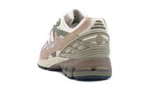 画像をギャラリービューアに読み込む, New Balance M1906U E 2