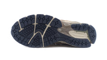 画像をギャラリービューアに読み込む, New Balance M1906U E 4