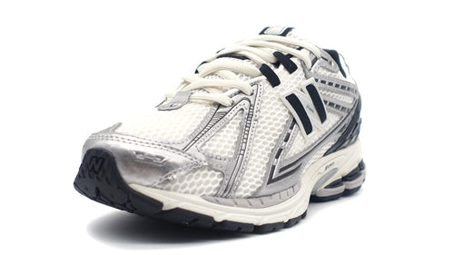 new balance M1906R ER 1