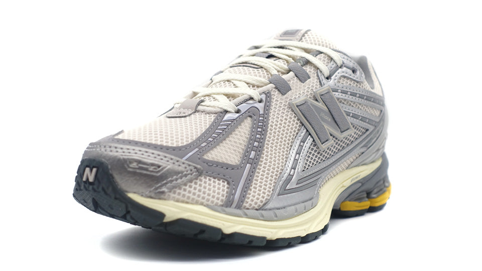 new balance M1906R RD 1