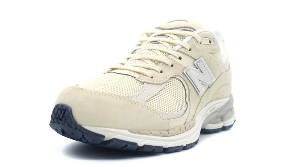 new balance M2002R FI 1