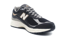 画像をギャラリービューアに読み込む, new balance M2002R PO 5