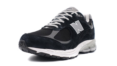 new balance M2002R GTX “GORE TEX” D 1