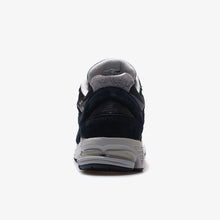 画像をギャラリービューアに読み込む, New Balance M2002R GTX “GORE TEX” BLACK/CASTLEROCK/SILVER METALLIC