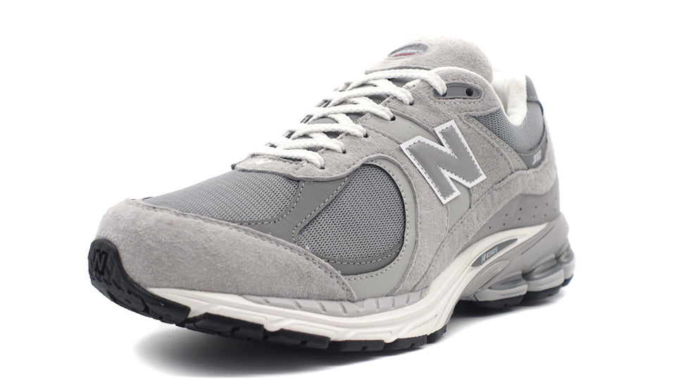 New Balance M2002R GTX 