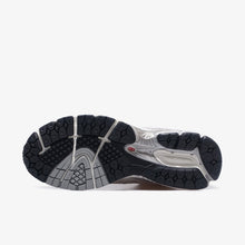 画像をギャラリービューアに読み込む, New Balance M2002R GTX "GORE-TEX" CONCRETE/HARBOR GREY/SLATE GREY