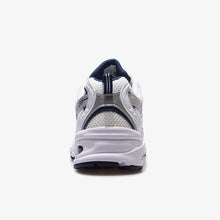 画像をギャラリービューアに読み込む, New Balance MR530 SG