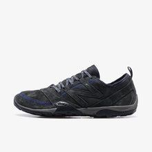 画像をギャラリービューアに読み込む, New Balance MINIMUS BLACKTOP