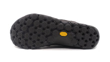 画像をギャラリービューアに読み込む, New Balance MINIMUS OAC 4