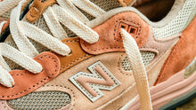 画像をギャラリービューアに読み込む, New Balance U992 &quot;Made in USA&quot; &quot;AGED WELL&quot; &quot;JOE FRESHGOODS&quot; JG1
