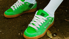 画像をギャラリービューアに読み込む, Reebok CLUB C BULC &quot;PLEASURES&quot; SPORT GREEN/RAW GREEN/WHITE/GUM 7