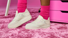 画像をギャラリービューアに読み込む, Reebok CLUB C EXTRA &quot;Barbie&quot; CHALK/CHALK/ASTRO ROSE 8