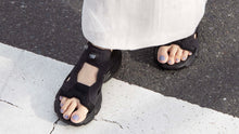 画像をギャラリービューアに読み込む, Reebok INSTAPUMP FURY SANDAL BLACK