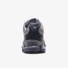 画像をギャラリービューアに読み込む, New Balance U2000 "GREY DAYS"  TRUFFLE SALT/CASTLEROCK 4