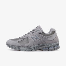 画像をギャラリービューアに読み込む, New Balance U2002R  GRAY 1