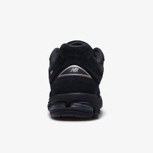 画像をギャラリービューアに読み込む, New Balance U2002R  BLACK 4