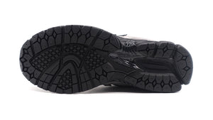 New Balance U2002R  AS 4