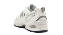 画像をギャラリービューアに読み込む, New Balance U530 CSB 2