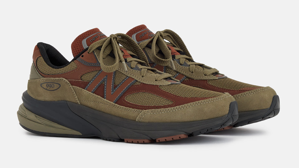 New Balance U990 V6 