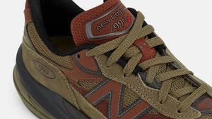 New Balance U990 V6 