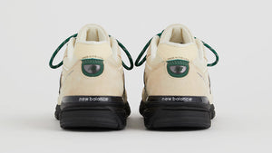new balance U990 V4 